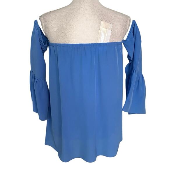 Lilly Pulitzer Size S Sanilla Lapis Blue 100% Silk Off The Shoulder Top Blouse - Picture 3 of 7